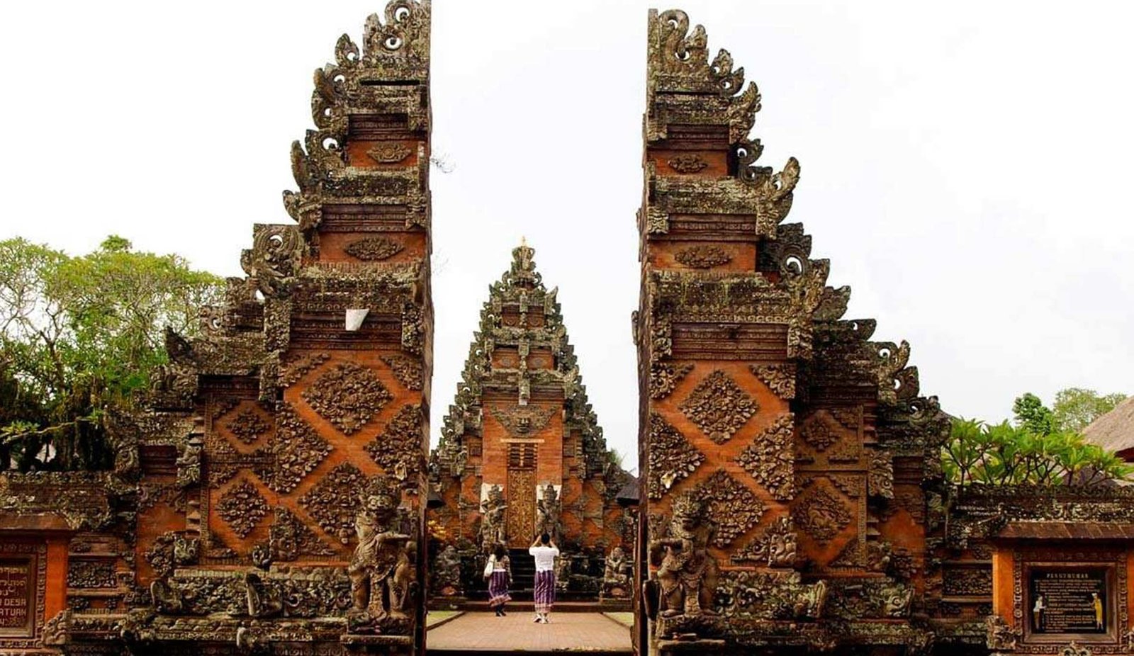 Pura Puseh Batuan