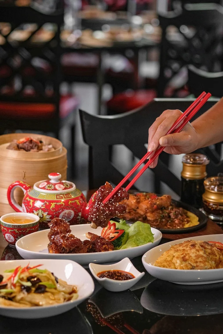 Enjoy the Wonderful Food - Golden Monkey